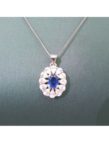 Natural sapphire with princess pendant necklace