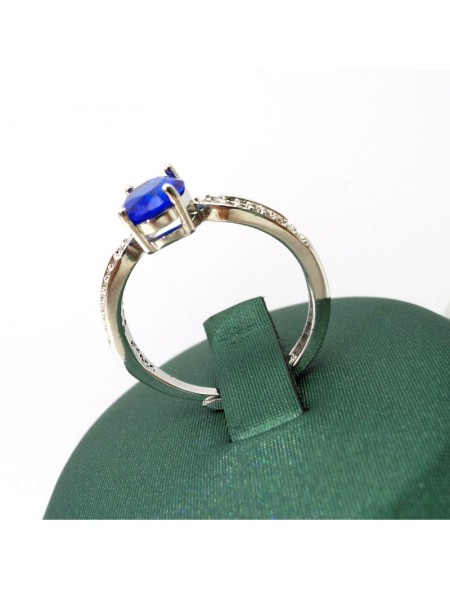 Natural sapphire inlaid square ring