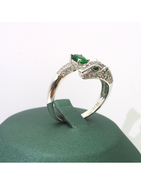 Natural emeral inlaid three-dimensional full diamond snake ring