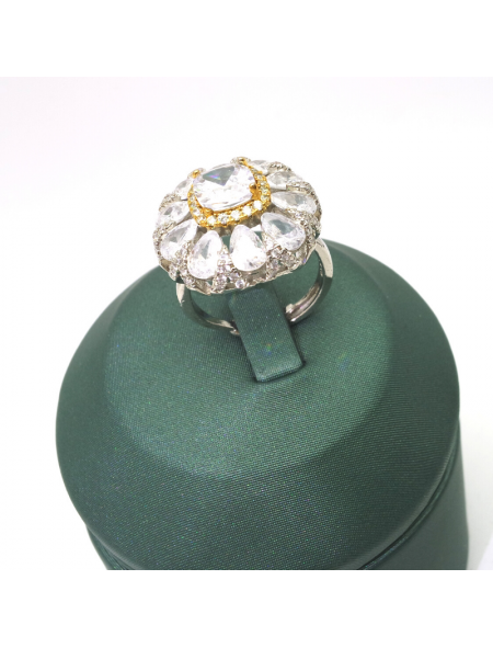 Natural mosan Diamond Flower Ring