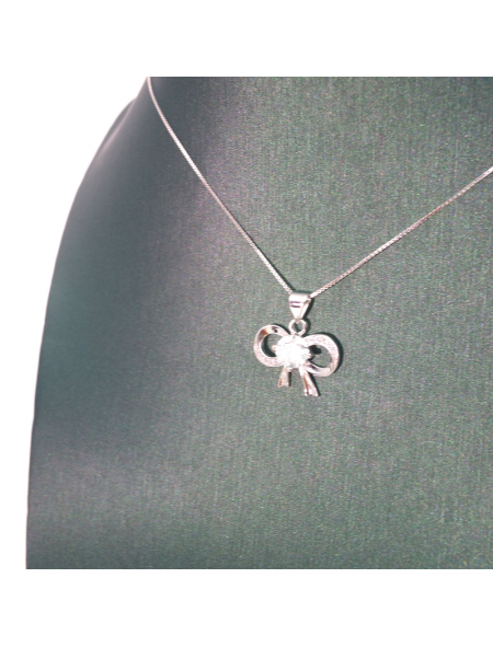 Mosan Bow Pendant